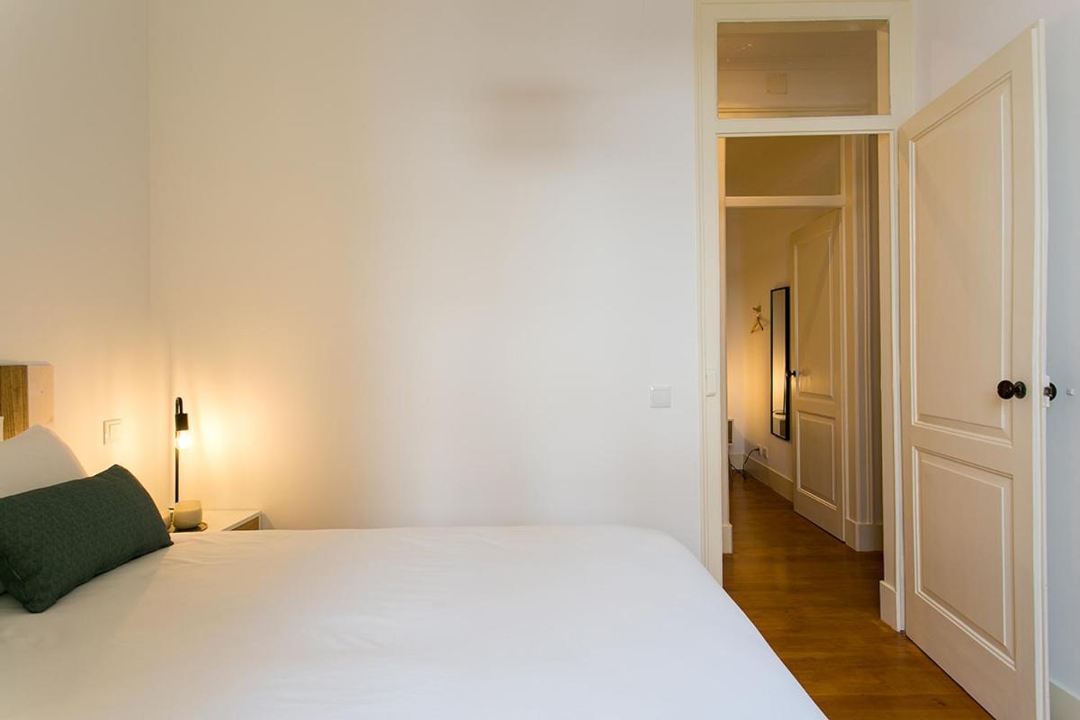 Lovelystay - Cozy 3Bdr Apartment In Estrela Lisboa 外观 照片