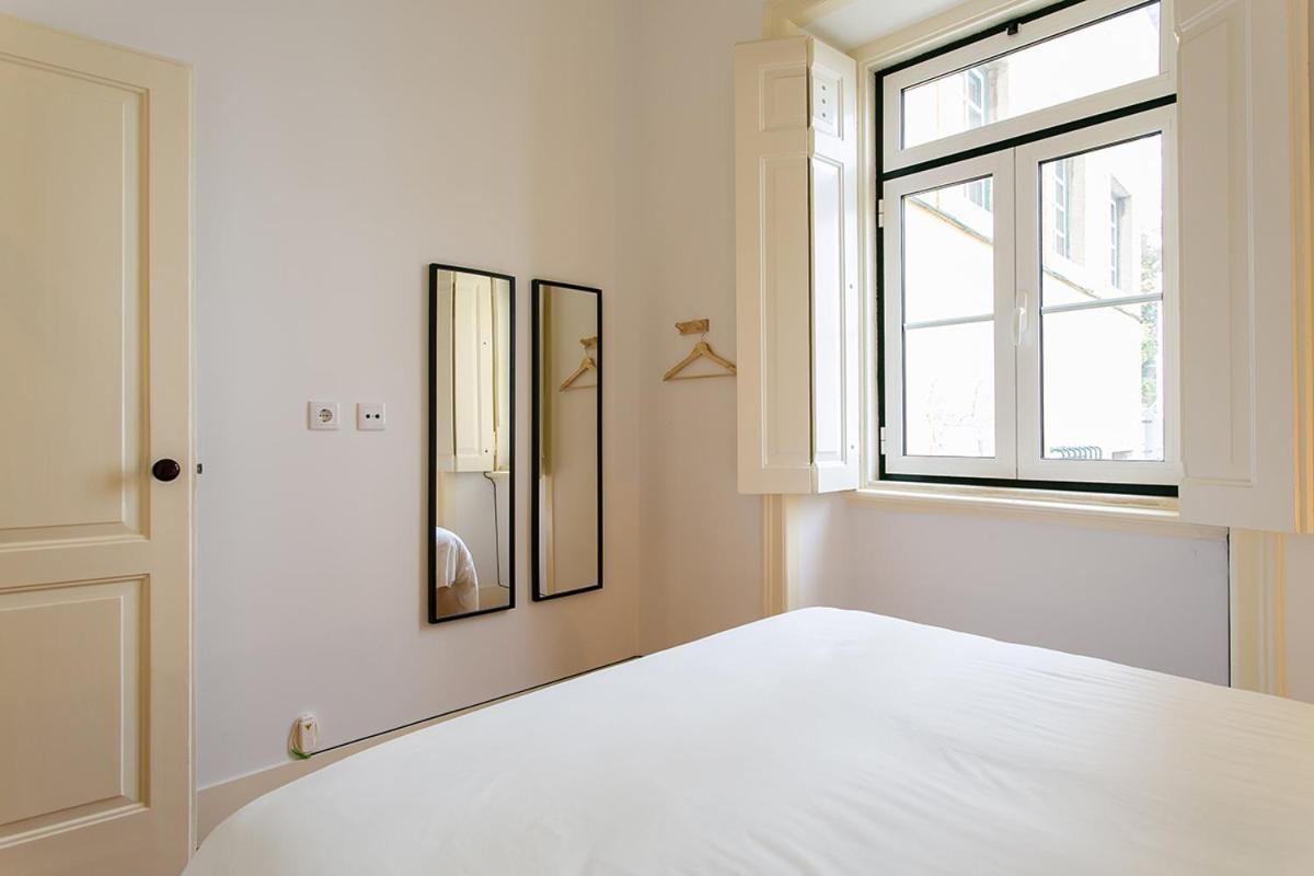 Lovelystay - Cozy 3Bdr Apartment In Estrela Lisboa 外观 照片