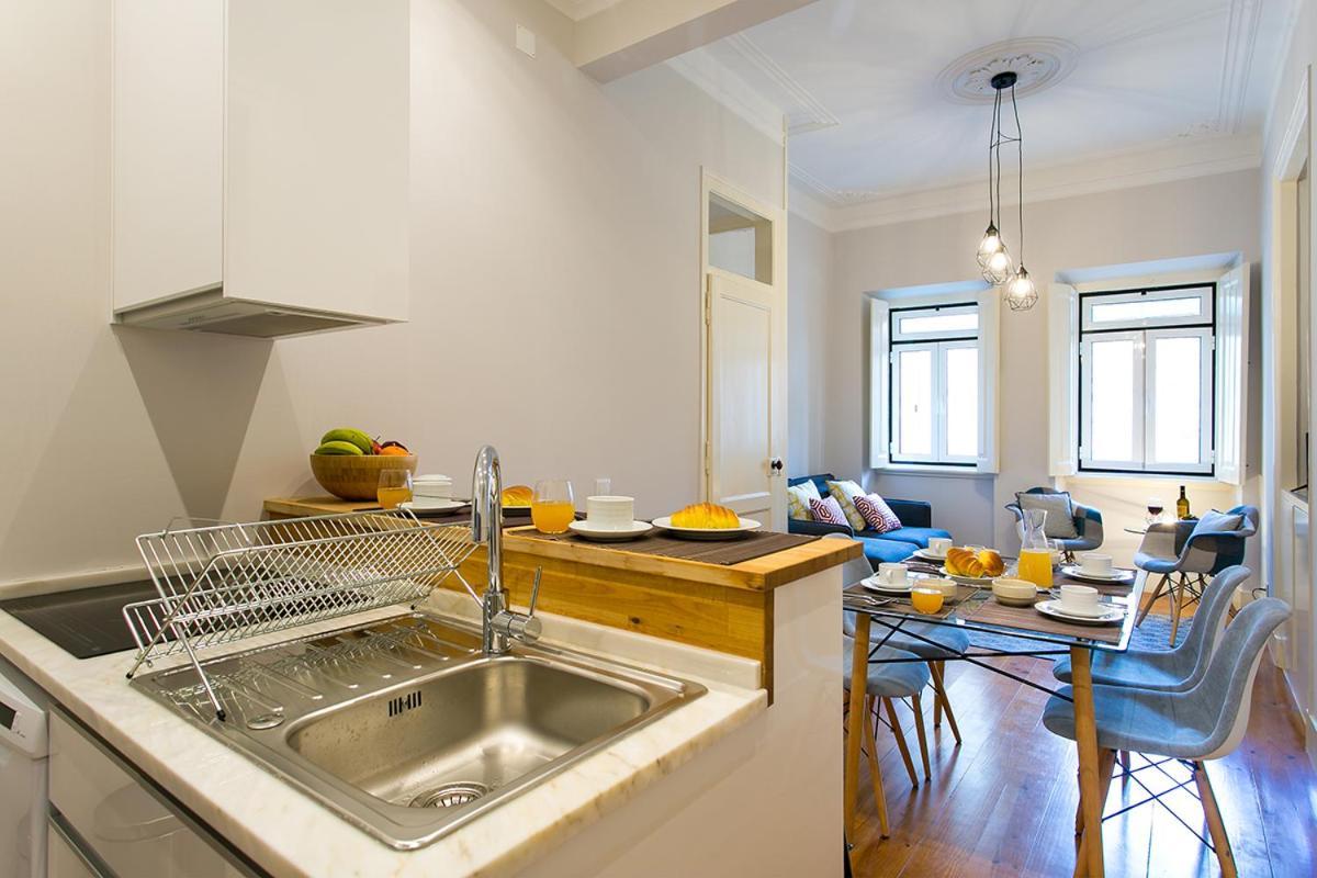 Lovelystay - Cozy 3Bdr Apartment In Estrela Lisboa 外观 照片