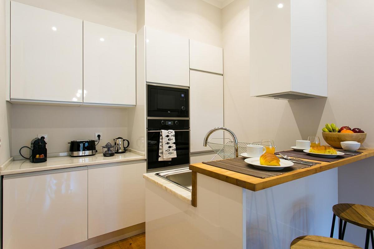 Lovelystay - Cozy 3Bdr Apartment In Estrela Lisboa 外观 照片